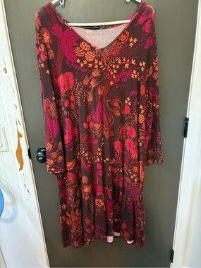 Gudrun Sjoden Floral V‑Neck Midi Dress in Burgundy, Pink & Orange